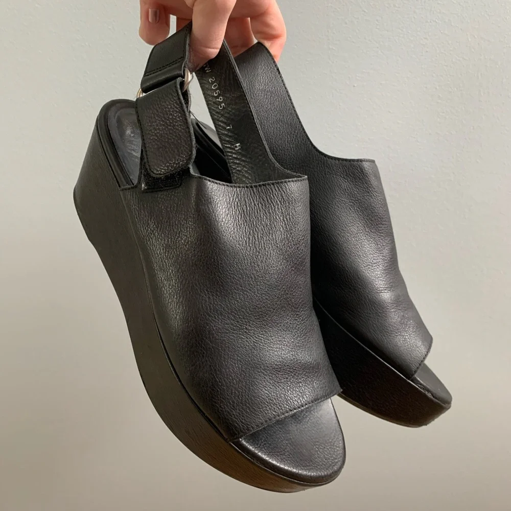 Stuart Weitzman “Offset” Leather Platform Wedges